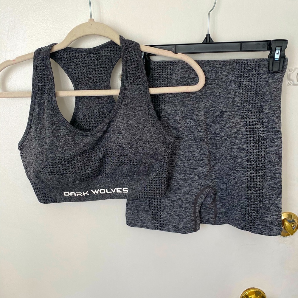 Dark Wolves Gym Shorts Set
